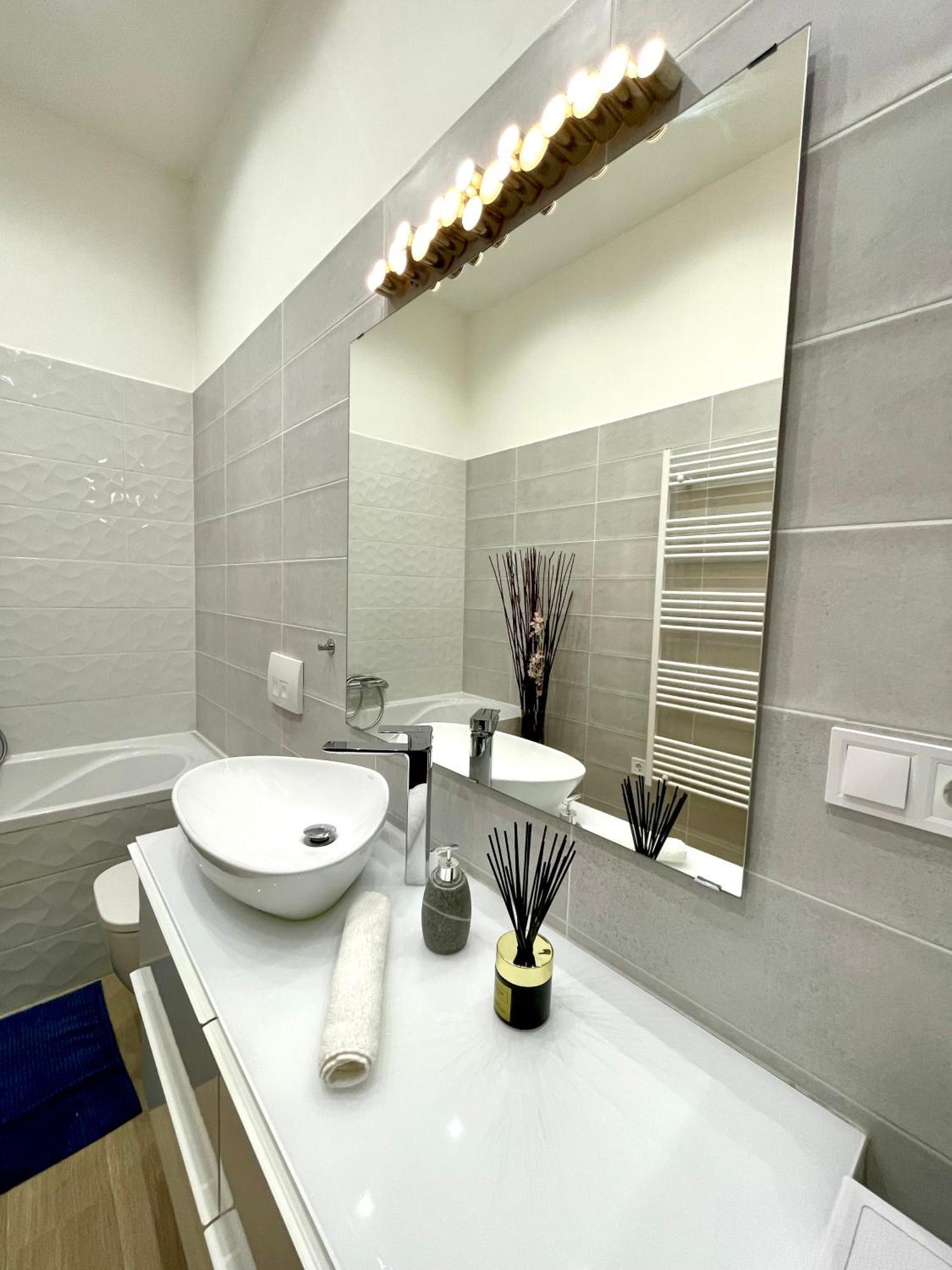 Smart Near The Westend City Center * Budapesta